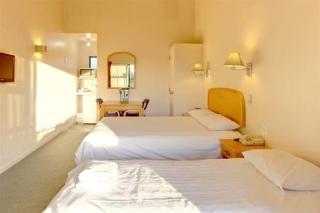 เรย์แลนด์ เอบซัม โฮเมล Motel โอ๊คแลนด์ ภายนอก รูปภาพ